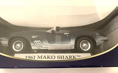 Motor Max 1961 Mako Shark 1:18 Scale • $42.95