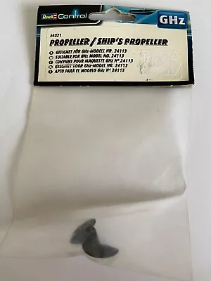 REVELL CONTROL PROPELLER/SHIPS PROPELLER FOR GHz MODEL 24113 PART NO 46021 • £6