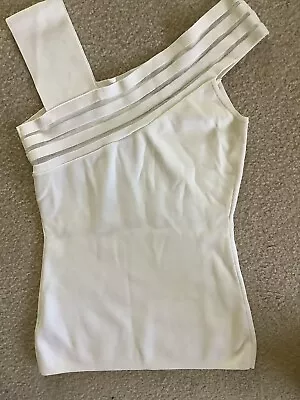 Marciano By Guess Top White Medium Fine Knit EUC • $12.99