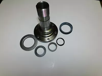 International Harvester Scout II Hub Spindle GM Dana 44 With All Bearing & Seals • $179.95