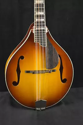 Eastman MD605-GB A-Style F-Hole Electric Mandolin Goldburst • $1199