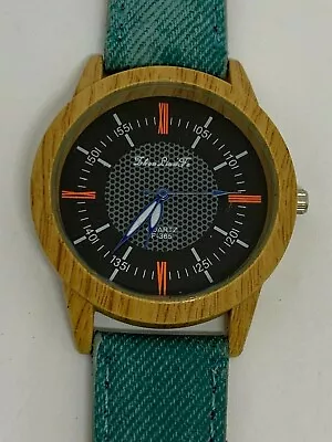 Working Men's (Can't Make Out The Brand) Wood Quartz Watch BW • $24