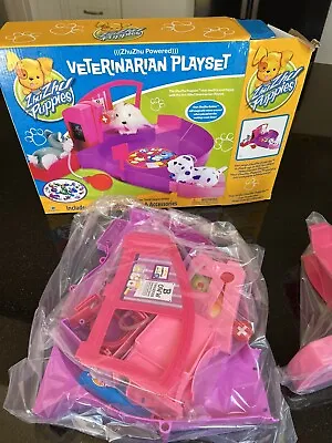 Zhu Zhu Pets Puppies Veterinarian Puppy Play Set - Brand New • £16