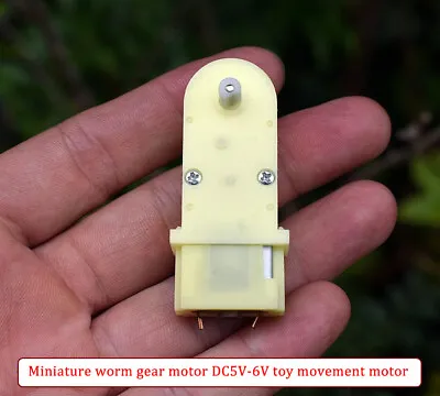 Miniature Worm Gear Motor DC5V-6V 60rpm-70rpm Toy Movement Motor • £1.49