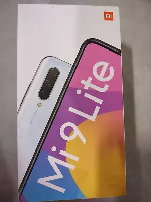 Xiaomi Mi 9 - 64GB - Ocean Blue (Unlocked) (Dual SIM) • $400