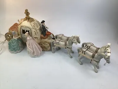 Vintage Cinderella Horse & Carriage Light-up Musical Coach Lenwile Ardalt (F2) • $129.88