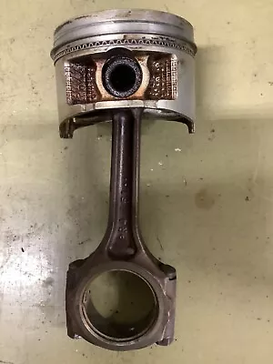 99-01 CRV 2.0L (B20Z2) Piston And Connecting Rod Used OEM • $49