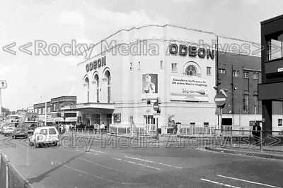 Aab-67 The Odeon Cinema Barking London. Photo • £3.35