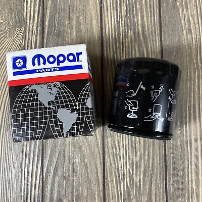 Vintage Mopar Parts 04105409 Oil Filter 2000 • $14.99