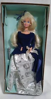 Barbie Winter Velvet Special Edition Avon 1995  (#15571) • $4.09