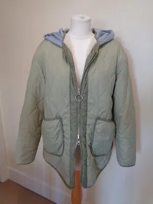£30 • Buy Bershka Green And Faux Sheepskin Reversible Coat With Grey Hood - Size Small
