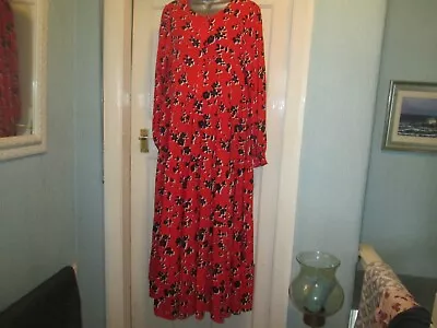 Size L Red/white/black Floral Print Dress By ZARA • £3