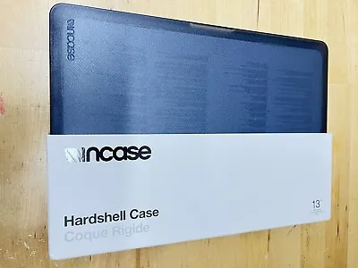 Incase Designs Hardshell Case 13  MacBook Pro Thunderbolt 3 USB-C 2020 • $26.95