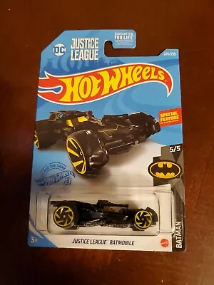 Hot Wheels 2021 220/250 Treasure Hunt Batman 5/5 Justice League Batmobile • $4.99