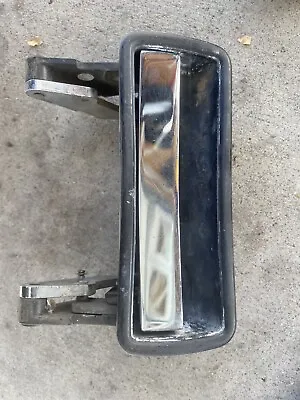 Volvo  Door Handle 142 144 145 164 240 245 • $29.99