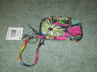NEW With TAGS & RARE Vera Bradley SMARTPHONE WRISTLET IN JAZZY BLOOMS PATTERN • $39.95