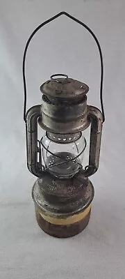 B.U.G. CO. Tropic Special Vintage Kerosene Lantern Made In England 13 Inches • $35