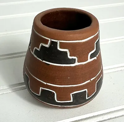 Vtg Mexican Aztec Hand Painted Terracotta Black White Pottery Small Vase 2.5”  • $8.50