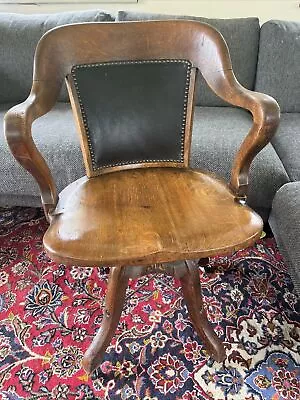 Captain’s Swivel Banker’s Chair - Black Leather • £150