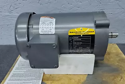 BALDOR Electric Motor VM3546 1 HP 230/460V 3 Phase 1725 RPM 56C Frame • $299.99