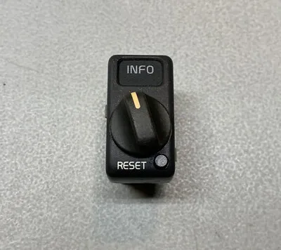 Volvo Trip Computer Info Reset Control Switch 30739325 C70 S70 V70 XC XC70 OEM • $10