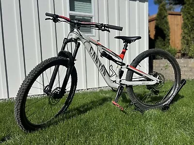 Canyon Neuron Mountain Bike • $1800
