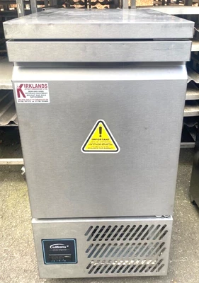 £249.99 • Buy Williams Stainless Steel Single Door Slimline Fridge Wheels Commercial Catering