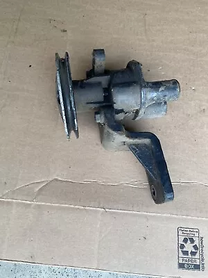 Volvo Penta 3857794 3855079 3.0 Sea Water Pump And Bracket ￼Freshwater! • $170