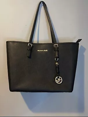 Michael Kors Jet Set Travel Saffiano Leather Top-Zip Tote Bag • $205