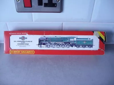 Hornby R065 Class 9f 2-10-0 Locomotive 92220 Evening Star In Br Green. • £45