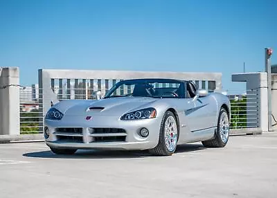 2005 Dodge Viper SRT-10 - One Owner - Clean Carfax - 1K Miles • $74899