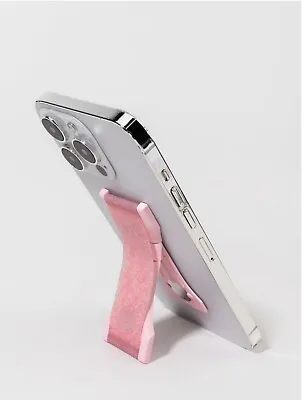 Lovehandle Pro Magnetic Phone Grip Fits All Phones - Pink Diamond Glitter • $28.99