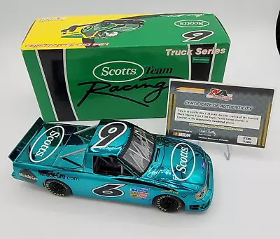 Mark Martin AUTOGRAPHED #6 Ford F150 Truck Series Green Chrome Die Cast 1:24 • $85