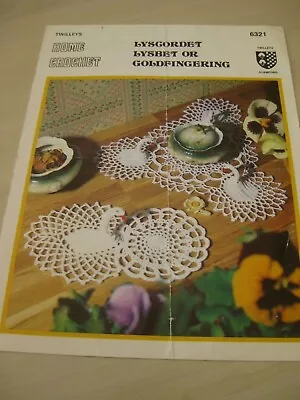 £1.99 • Buy Vintage Twilleys 6321 Lyscordet Lysbet Or Goldfingering Crochet Pattern Swan Mat