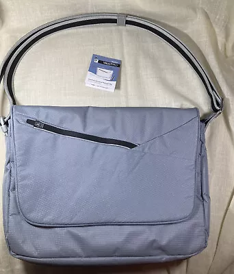 Magellan’s Vault Pro Travel Tech Horizontal Messenger Bag RFID Gray • $34.99