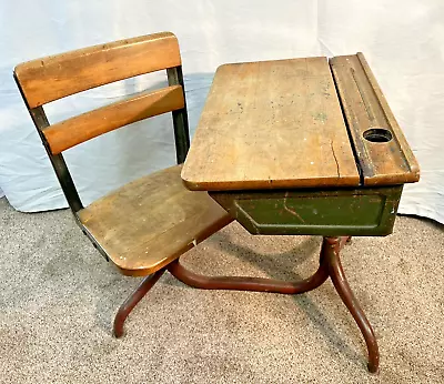 Antique 1930s American Seating Company USA School Desk With Cutout For Inkwell • $199.99