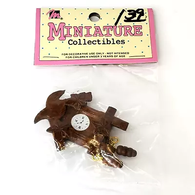 Mangelsen's Mini's Dollhouse Wooden Cuckoo Wall Clock Decor • $12.99