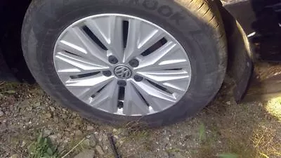 Wheel 16x6-1/2 Alloy Without Black Painted Pockets Fits 19-21 JETTA 1995070 • $185.37