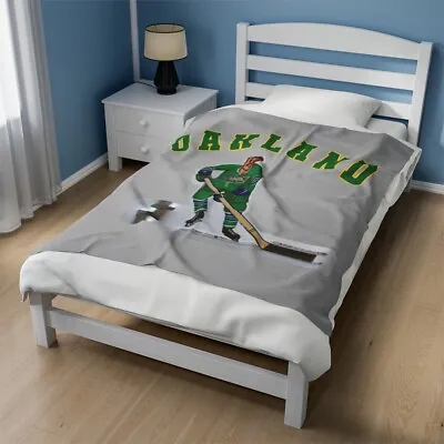 Oakland Golden Seals Old Time Table Hockey Velveteen Plush Blanket • $42.28