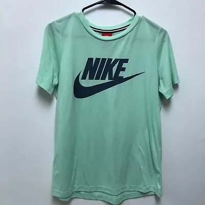 Nike Eco Friendly Fabric Women's Short Sleeve Turquoise T-Shirt Size Medium Mens • $17.79