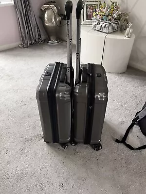 2 MATCHING SAMSONITE ENDURE  55cm Cabin Luggage With USB Grey • £140