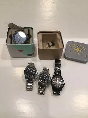 Fossil Watch Lot 2x AM4089 AM4147 BQ2114 For Parts! • $88.99