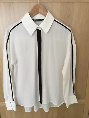 Zara Ladies Long Sleeve Cream Blouse With Black Trim. Size XS • £2.75