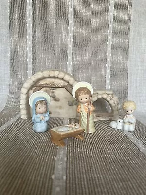 1981 Hallmark Mary Hamilton Nativity  MARY JOSEPH BABY JESUS CARING SHEPARD 1984 • $34.99