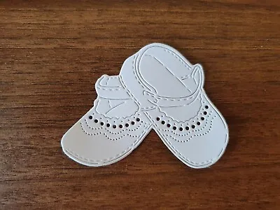 6 X Tattered Lace Baby Booties Die Cuts In White - Card Making Scrapbooking • £1.10