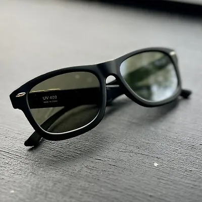 Variable Tint Changing Electronic Smart Sunglasses - Black • $59.99