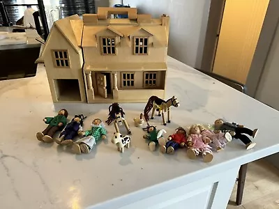 Melissa And Doug Dollhouse With Dolls/Animals/Furniture • $135