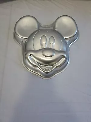 Mickey Mouse Face Cake Pan 2001 Disney Land Disney Disney World • $19.50