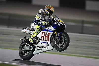 Valentinio  Rossi Superbike  Photo Poster Large  Print Motorbike  Wall  Art  • £4.27