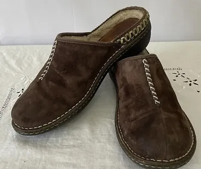 UGG Women’s  Size 9 Kohala Brown Suede Leather Clogs Mules Slides #5177 • $26